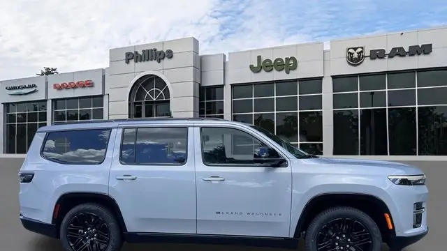 2026 Jeep Grand Wagoneer Limited Reserve
