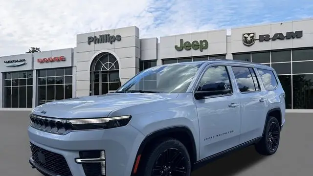 2026 Jeep Grand Wagoneer Limited Reserve