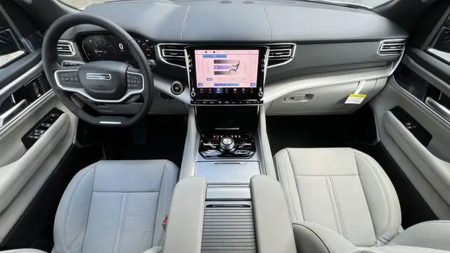 2026 Jeep Grand Wagoneer Limited Reserve