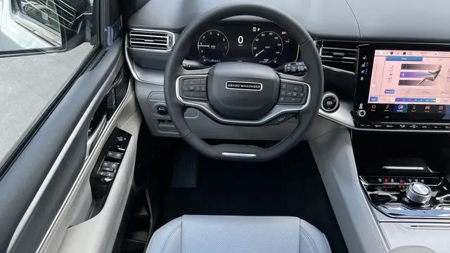 2026 Jeep Grand Wagoneer Limited Reserve