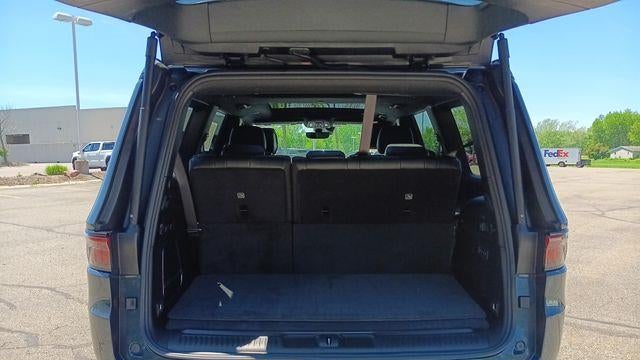 2023 Jeep Wagoneer Carbide
