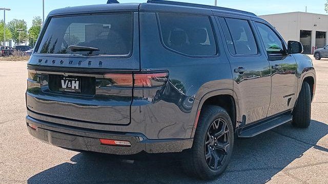 2023 Jeep Wagoneer Carbide