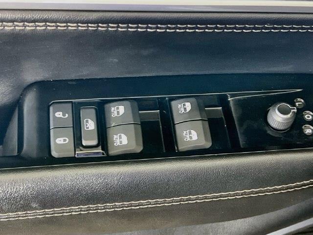 2024 Jeep Wagoneer - $33,800