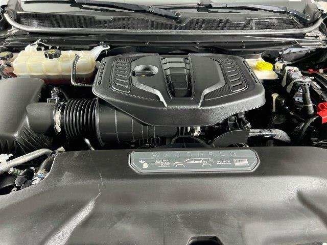 2024 Jeep Wagoneer - $33,800