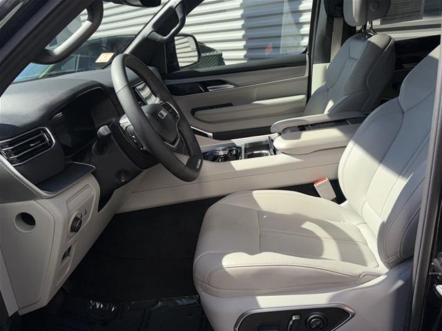 2025 Jeep Wagoneer