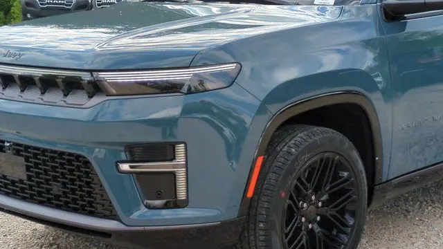 2026 Jeep Grand Wagoneer Limited Reserve