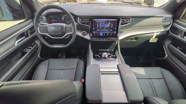 2026 Jeep Grand Wagoneer Limited Reserve