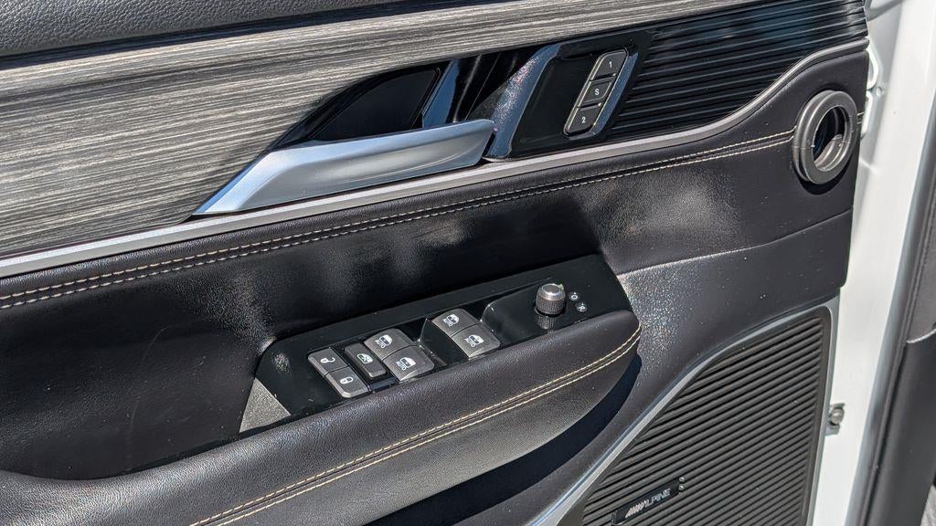 2023 Jeep Wagoneer Series II