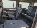 2023 Wagoneer Thumbnail 8