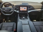 2023 Wagoneer Thumbnail 9