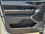 2023 Wagoneer Thumbnail 11