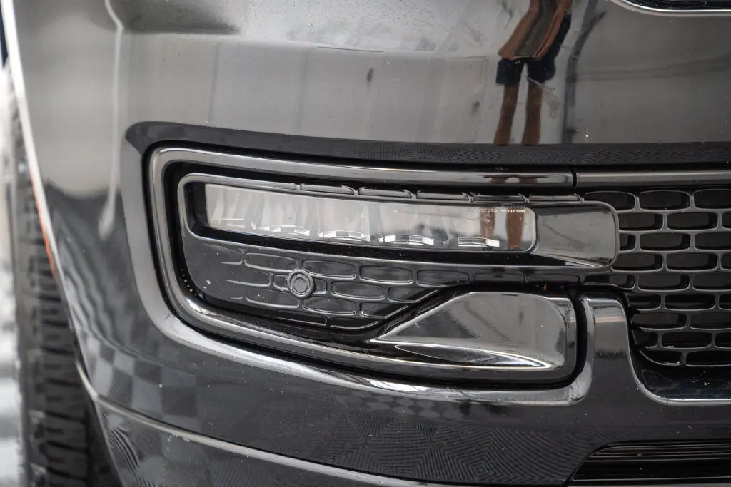 2024 Jeep Wagoneer - $27,000