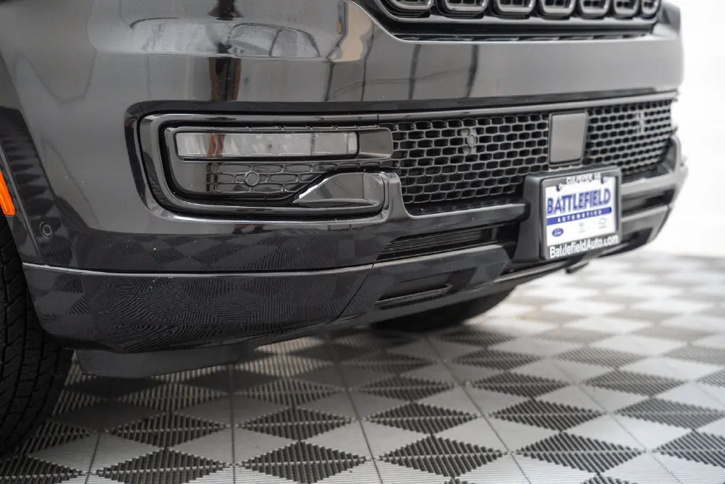 2024 Jeep Wagoneer - $27,000