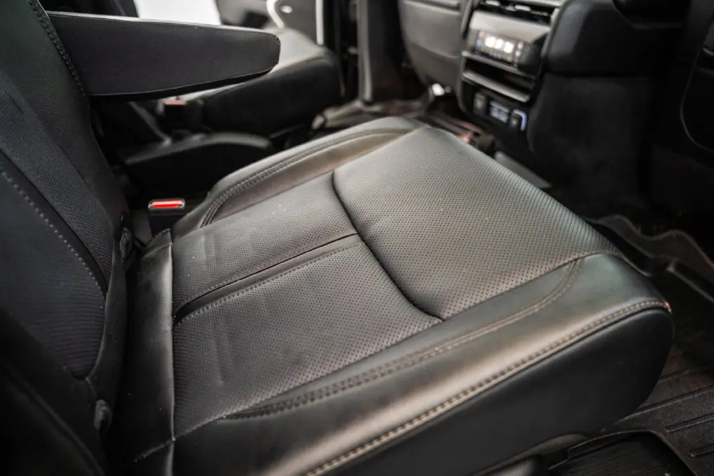 2024 Jeep Wagoneer - $27,000