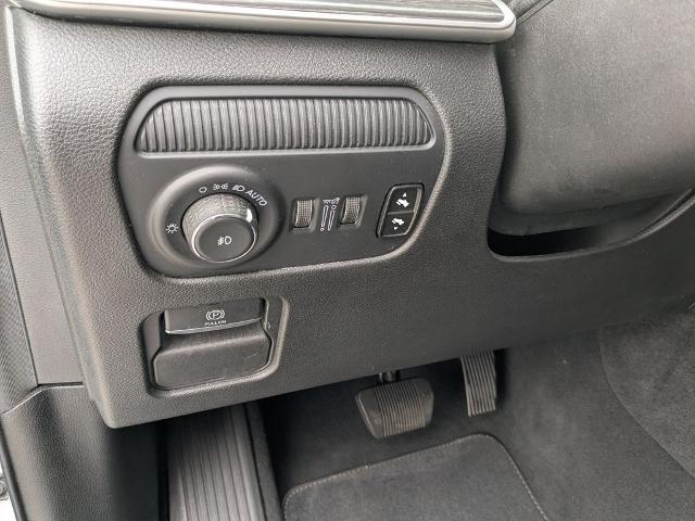 2024 Jeep Wagoneer - $38,995