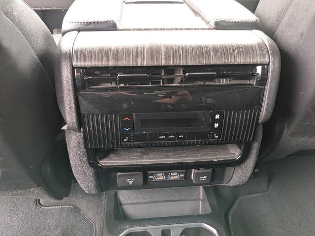 2024 Jeep Wagoneer - $38,995