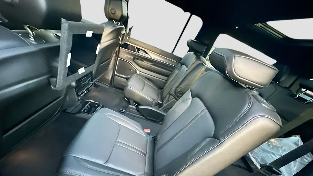 2025 Jeep Wagoneer Series II