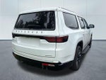 2023 Wagoneer Thumbnail 4