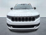 2023 Wagoneer Thumbnail 6