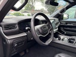 2023 Wagoneer Thumbnail 9