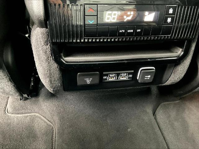 2024 Jeep Wagoneer - $29,499