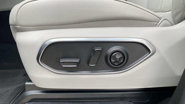 2025 Jeep Wagoneer Series II