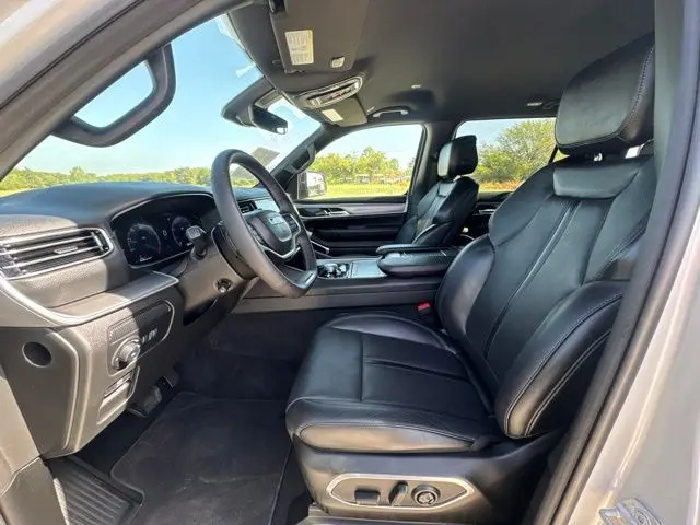 2025 Jeep Wagoneer - $44,700