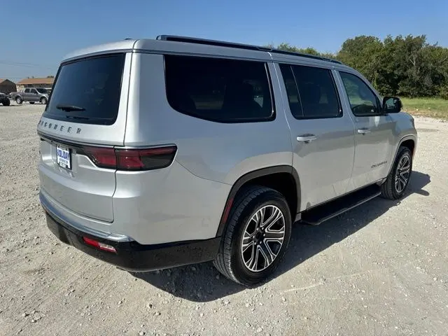2025 Jeep Wagoneer - $44,700