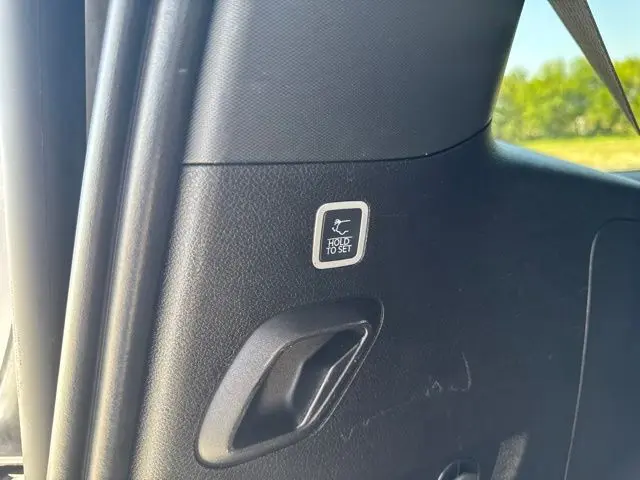 2025 Jeep Wagoneer - $44,700