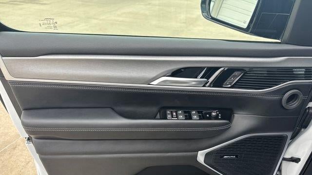 2026 Jeep Grand Wagoneer Limited Altitude