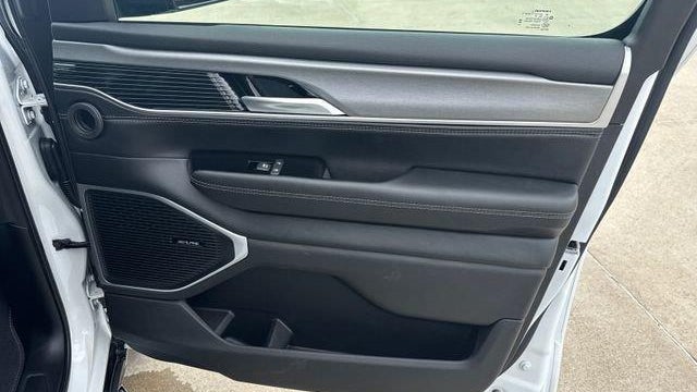 2026 Jeep Grand Wagoneer Limited Altitude