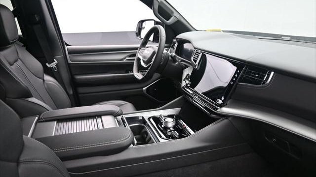2026 Jeep Grand Wagoneer Limited Reserve