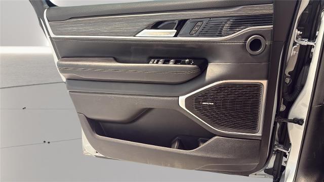 2023 Jeep Wagoneer Series II