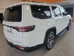 2023 Wagoneer Thumbnail 7