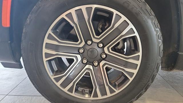 2023 Jeep Wagoneer Carbide