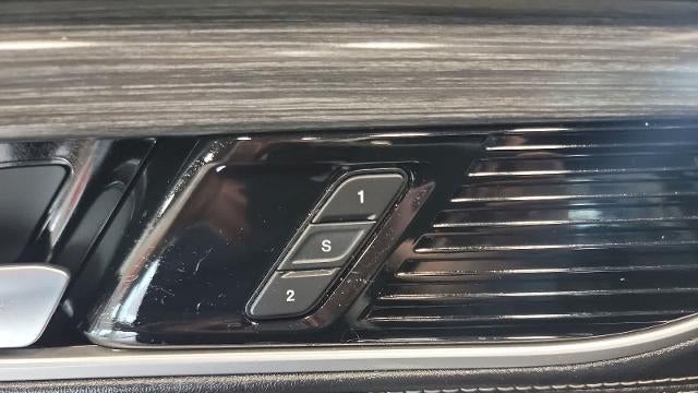 2023 Jeep Wagoneer Carbide