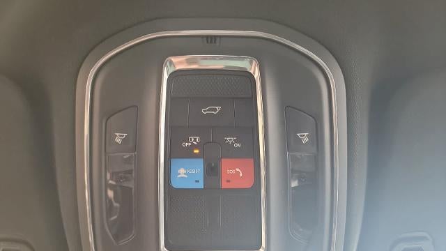 2023 Jeep Wagoneer Carbide
