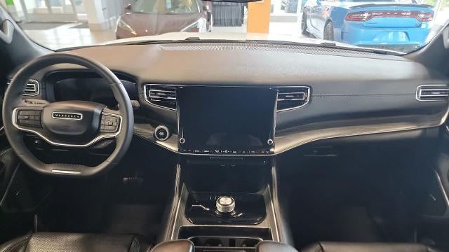2023 Jeep Wagoneer Carbide