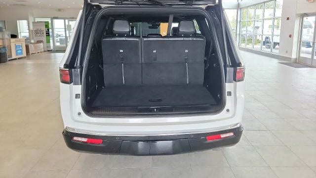2023 Jeep Wagoneer Carbide