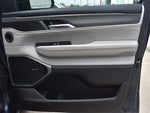 2024 Wagoneer Thumbnail 25