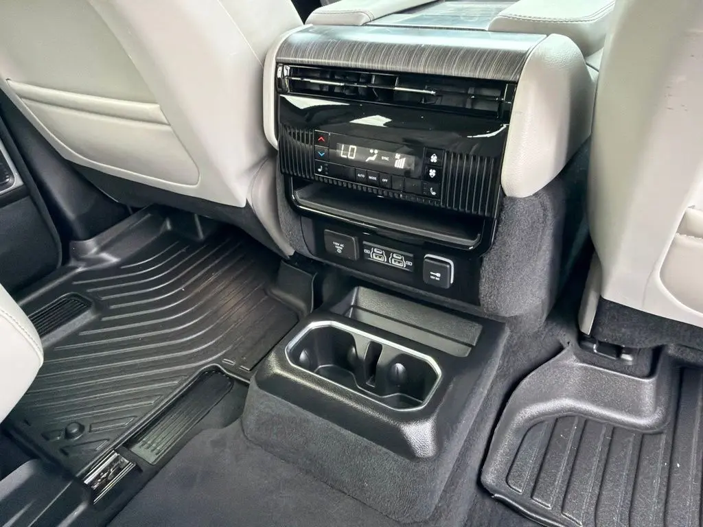 2024 Jeep Wagoneer - $39,444