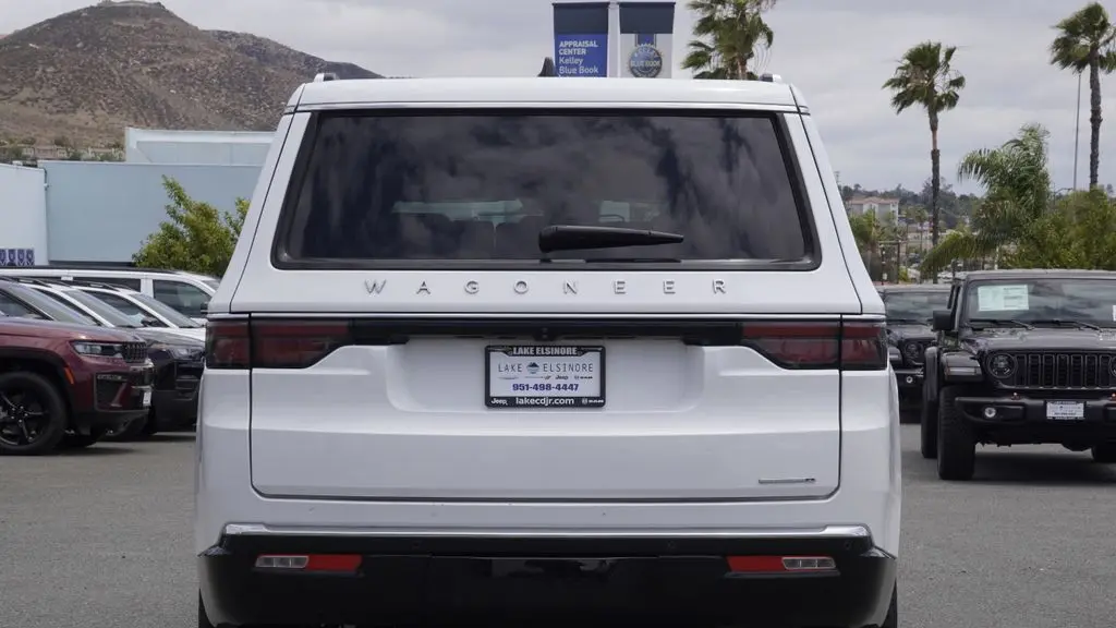 2024 Jeep Wagoneer Series II