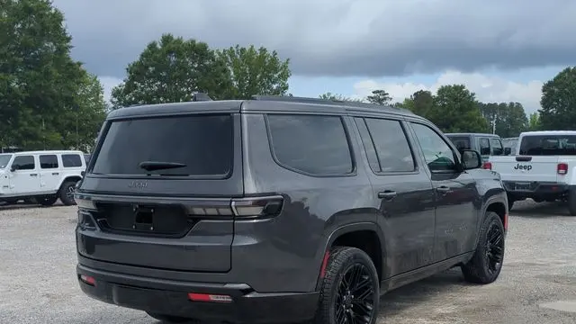 2026 Jeep Grand Wagoneer Limited Reserve