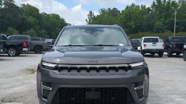 2026 Jeep Grand Wagoneer Limited Reserve