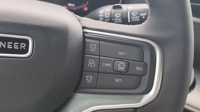 2026 Jeep Grand Wagoneer Limited Reserve