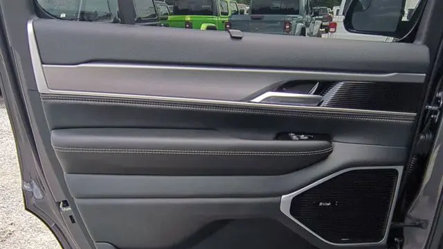 2026 Jeep Grand Wagoneer Limited Reserve