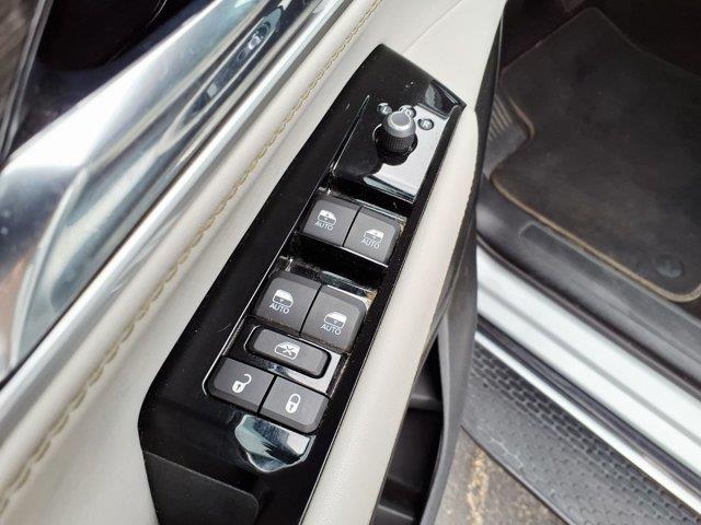 2022 Jeep Wagoneer - $35,196