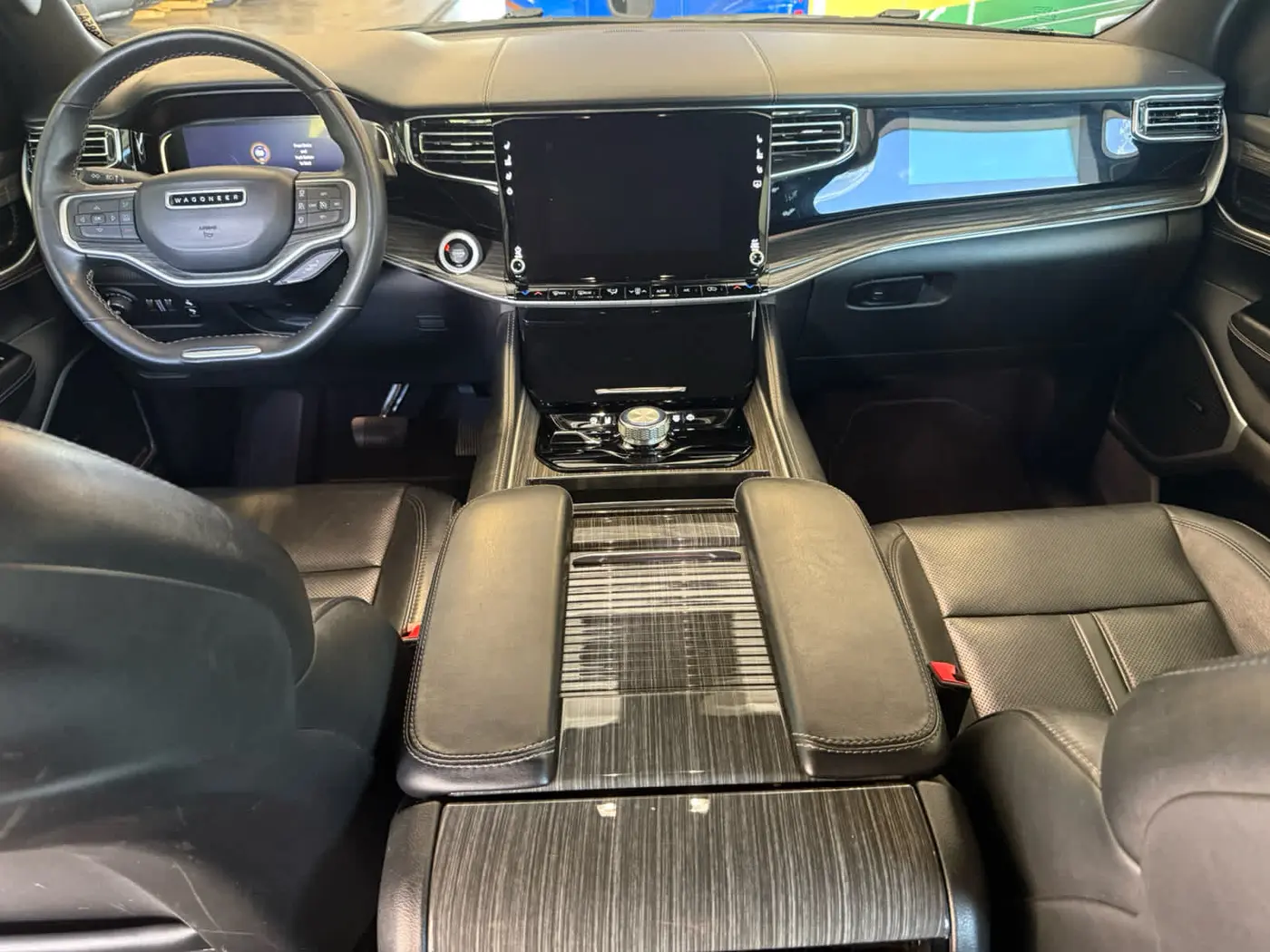 2022 Jeep Wagoneer - $33,900