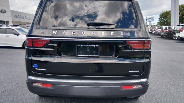 2022 Jeep Wagoneer Series II Carbide