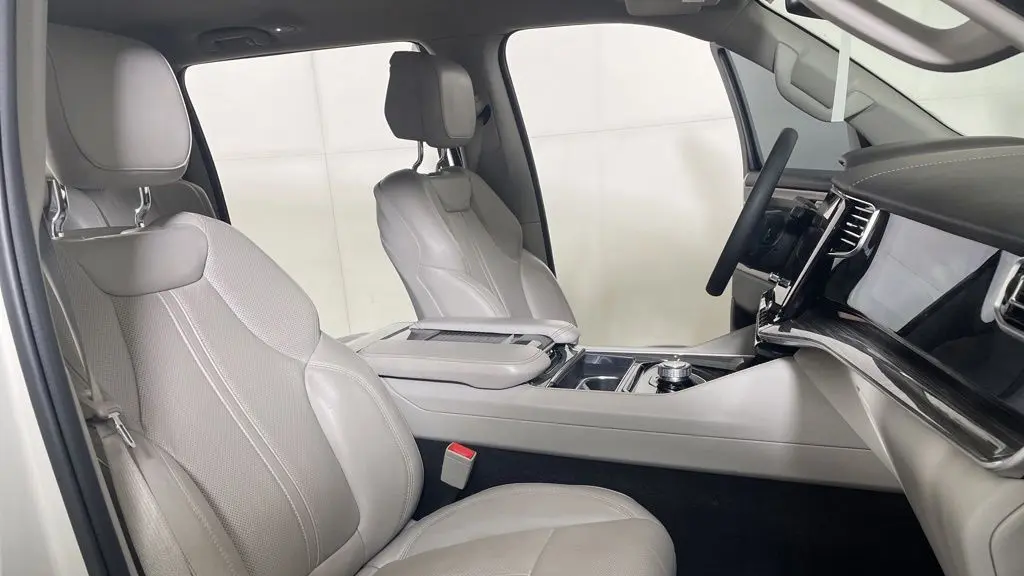 2022 Jeep Wagoneer Series II Carbide